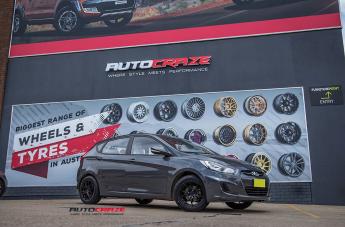 HYUNDAI-ACCENT-VENOM-MATTE-BLACK